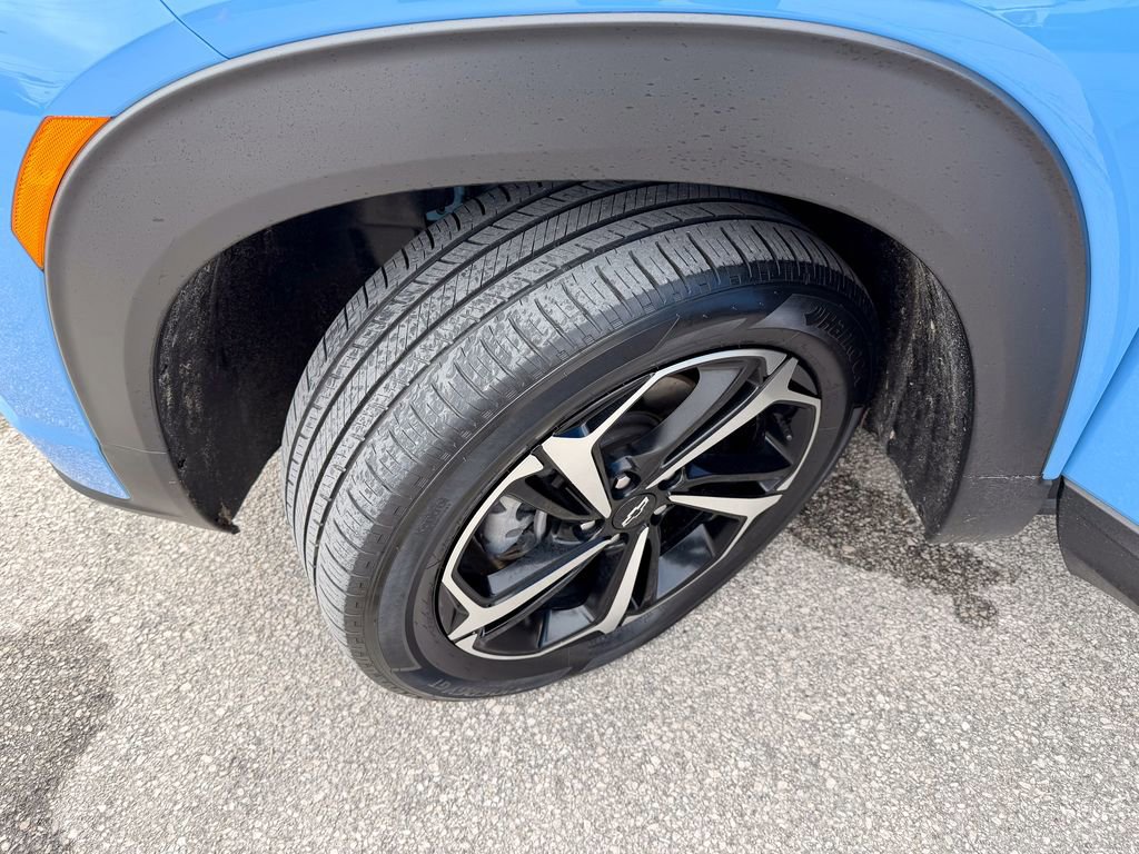 Used 2023 Chevrolet TrailBlazer RS w/ Convenience Package image 37