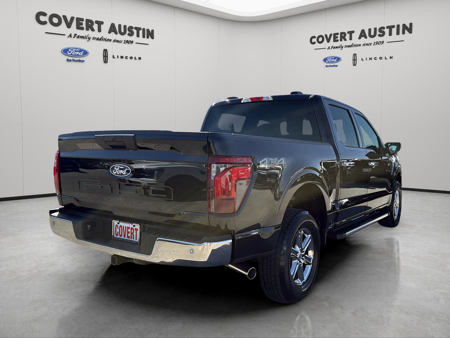 Certified 2025 Ford F150 XLT w/ Equipment Group 301A Standard image 5