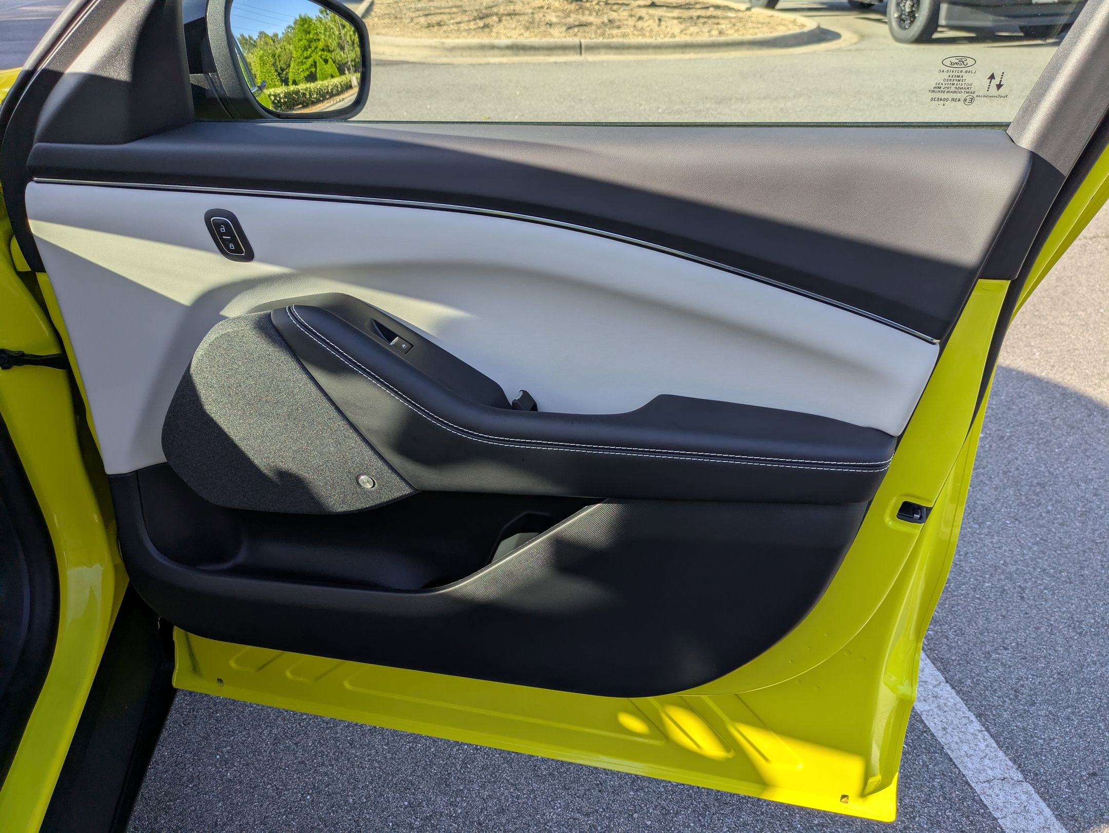 Certified 2025 Ford Mustang Mach-E Premium RWD image 41