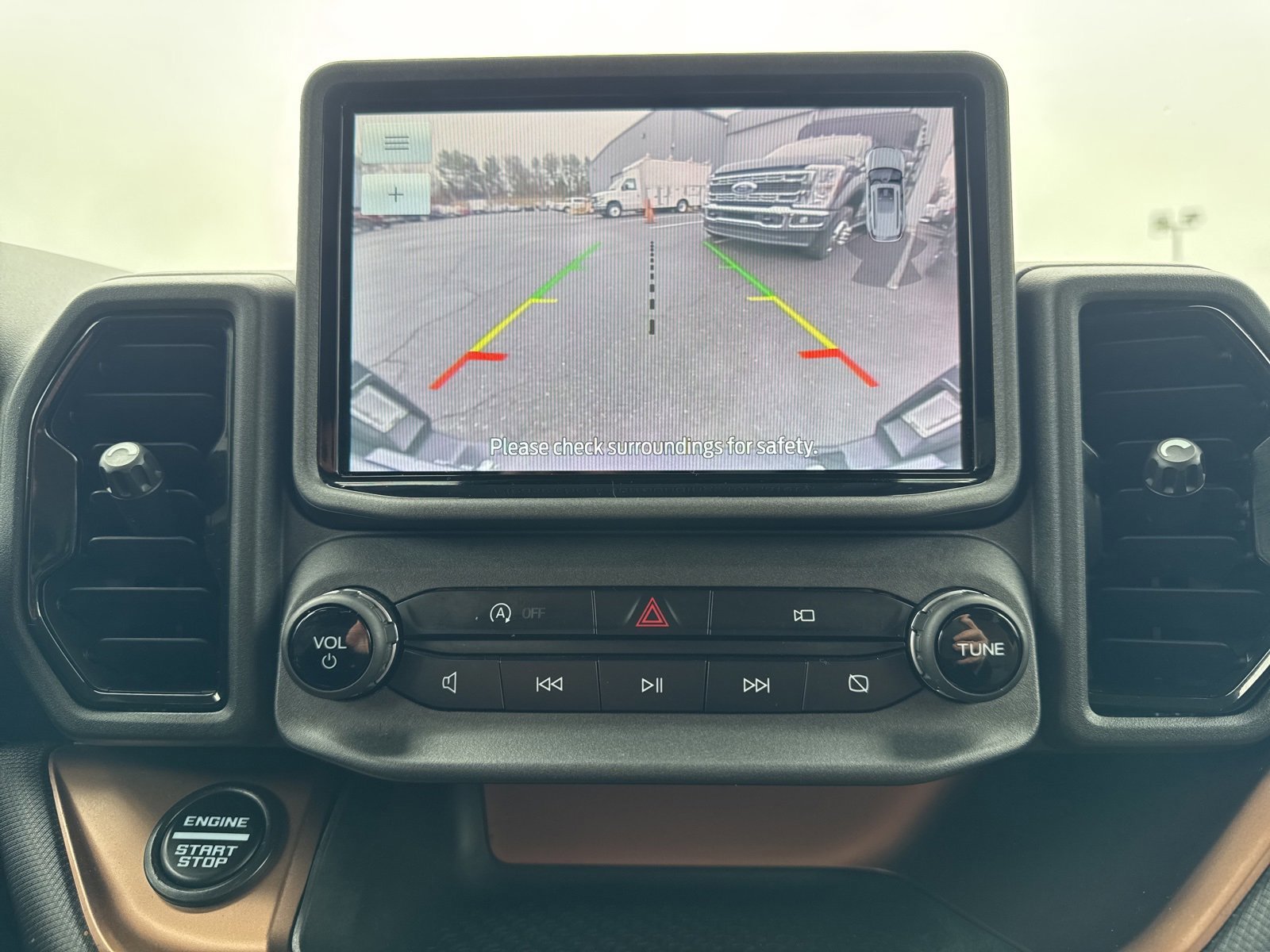 Certified 2023 Ford Bronco Sport Badlands w/ Premium Package image 34