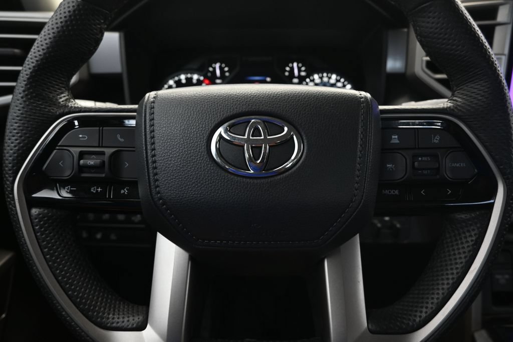 Used 2024 Toyota Tundra SR5 w/ SR5 Premium Package AWD/4WD image 27