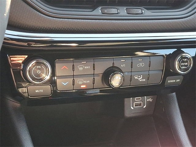 Used 2022 Jeep Compass Altitude image 15