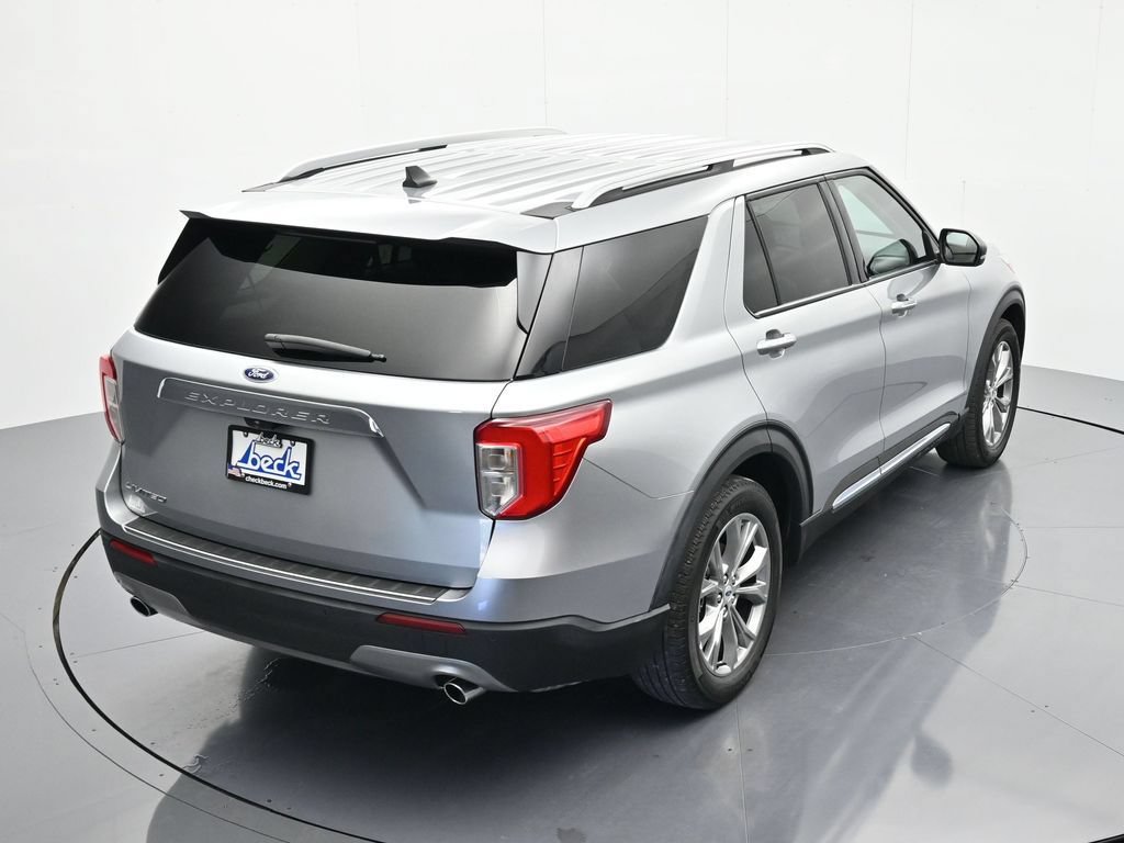 Certified 2023 Ford Explorer Limited w/ Equipment Group 301A RWD image 33