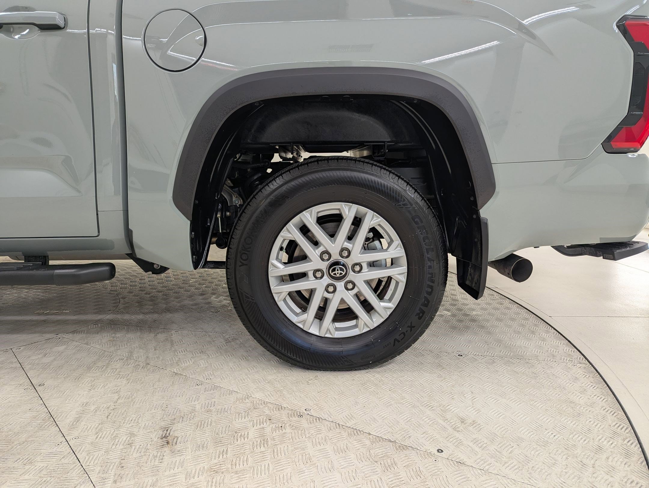 Used 2025 Toyota Tundra SR5 image 10