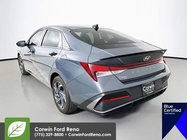 Used 2025 Hyundai Elantra Sport FWD image 6