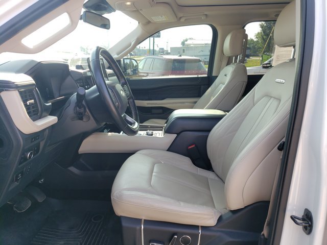 Certified 2023 Ford Expedition Platinum AWD/4WD image 13