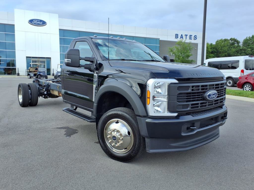 Certified 2025 Ford F550 4x4 Regular Cab Super Duty image 7