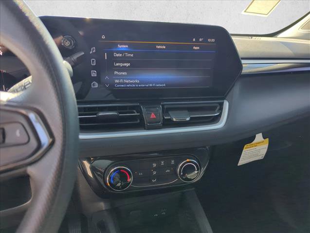 Used 2024 Chevrolet TrailBlazer LT FWD image 12