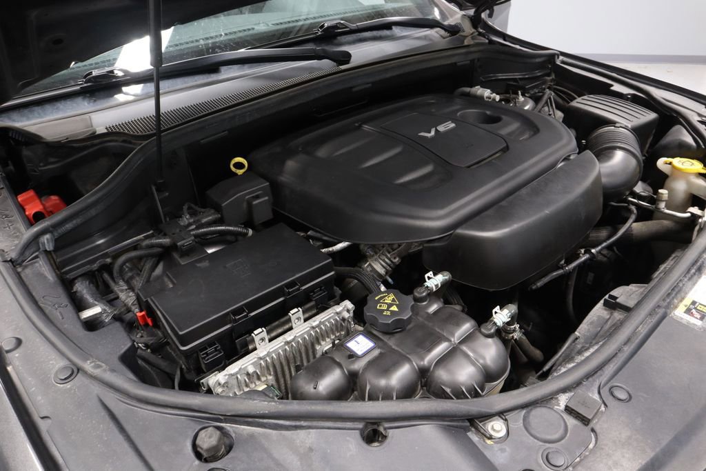 Used 2017 Jeep Grand Cherokee Limited image 15