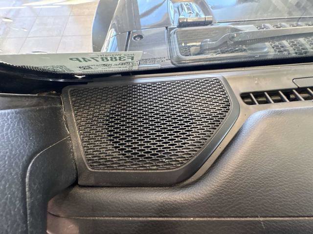 Used 2021 Jeep Wrangler Sport image 23