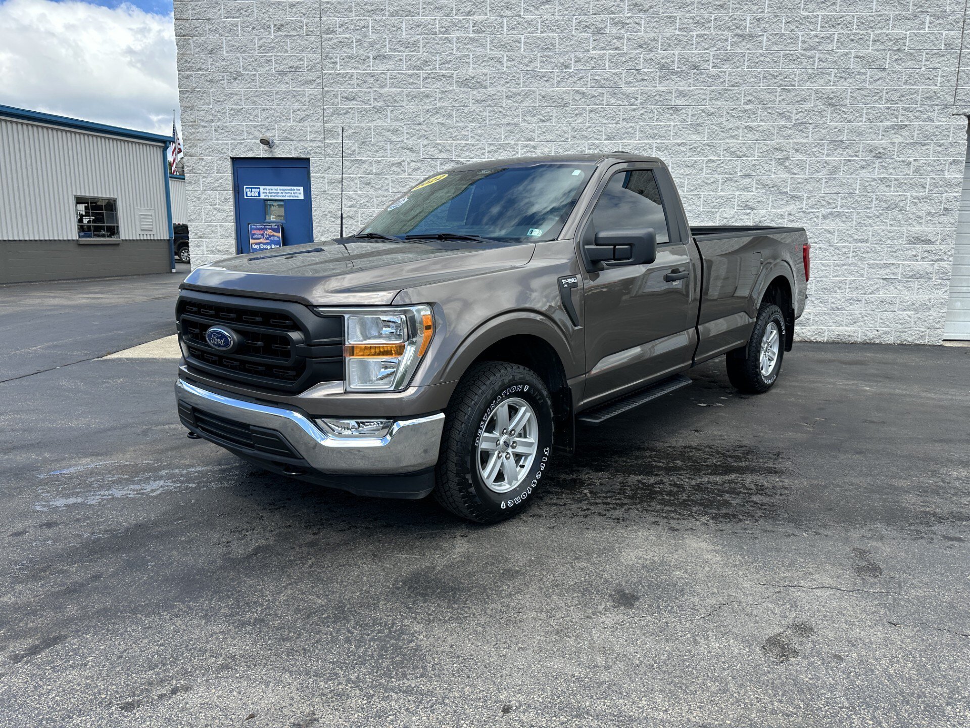 Certified 2022 Ford F150 XL w/ Equipment Group 101A High AWD/4WD image 2