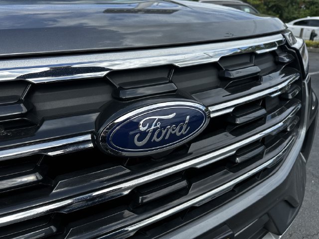 Certified 2025 Ford Explorer Active AWD/4WD image 10