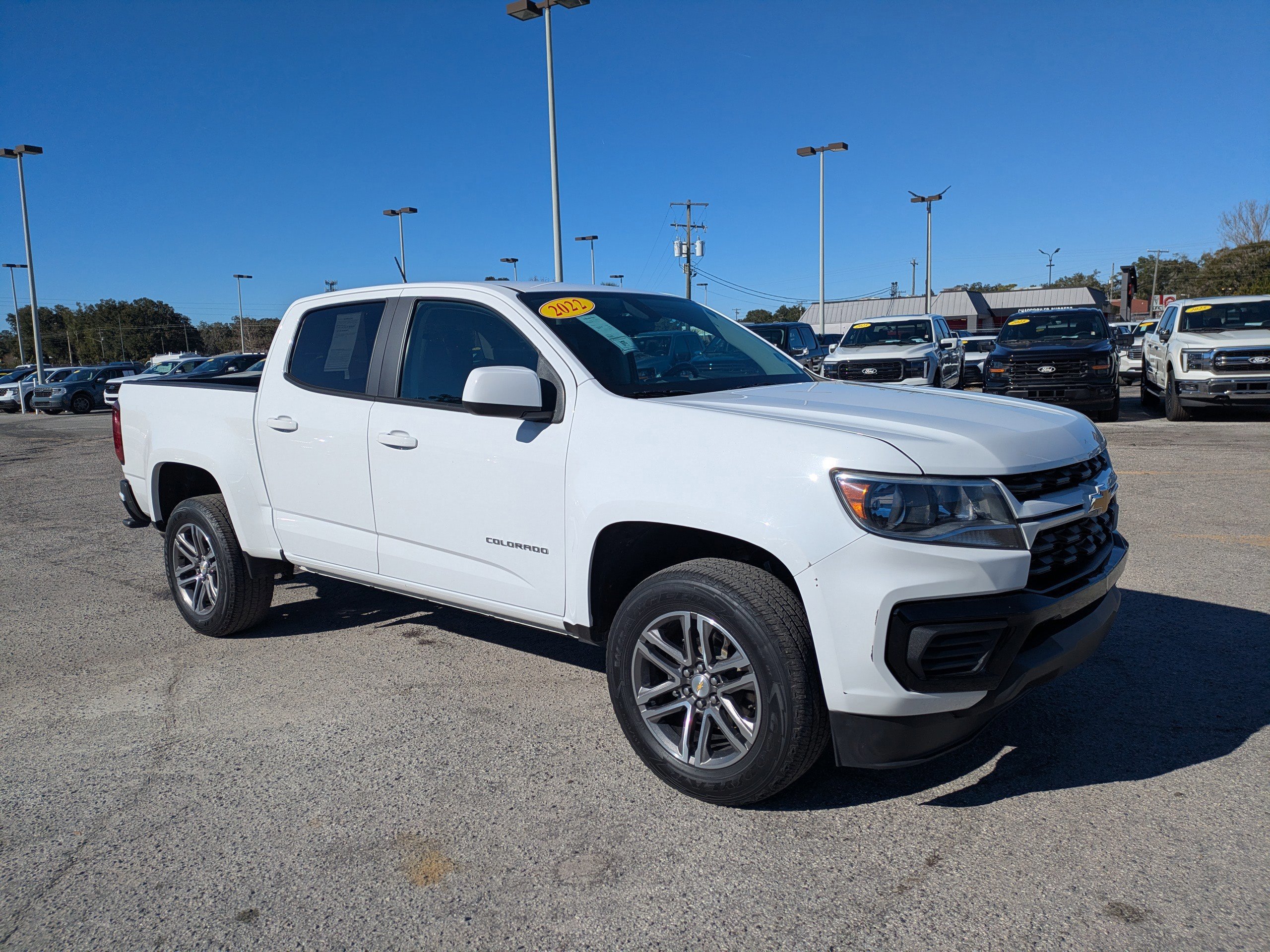 Used 2022 Chevrolet Colorado W/T w/ Custom Special Edition image 8