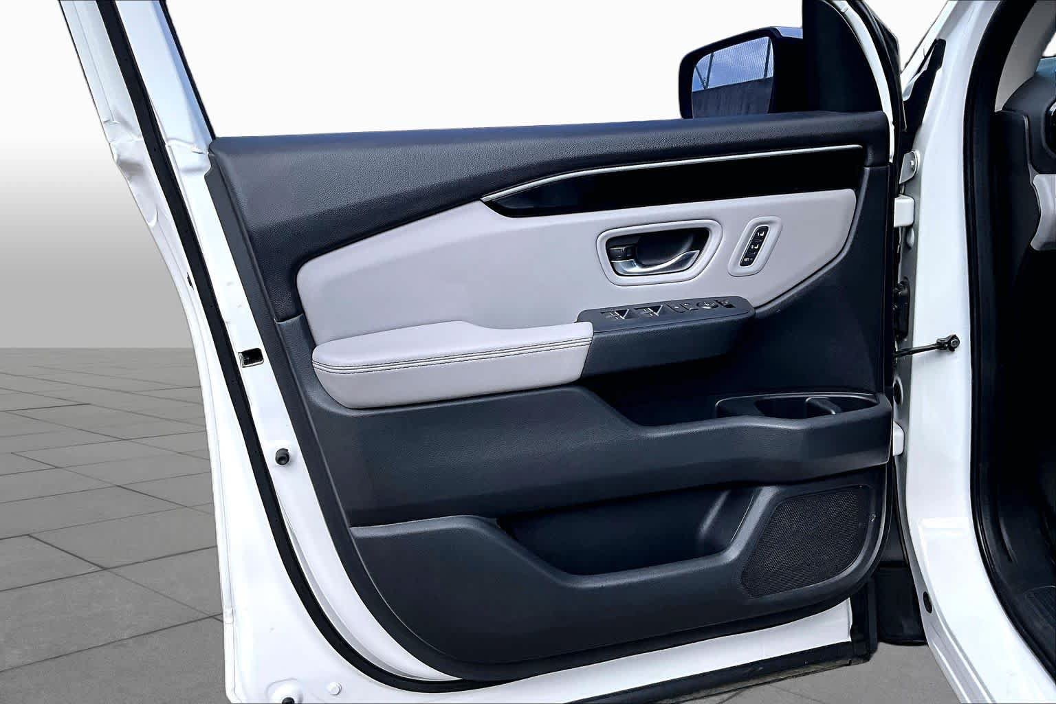 Used 2023 Honda Pilot Touring image 22