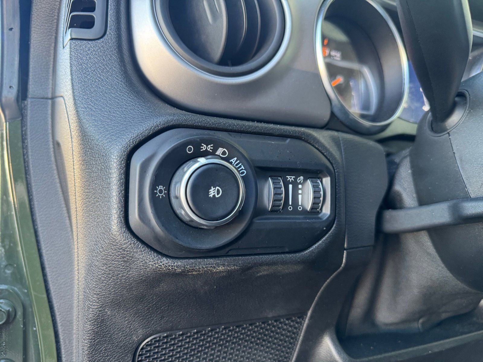 Used 2021 Jeep Wrangler Unlimited Sport image 22