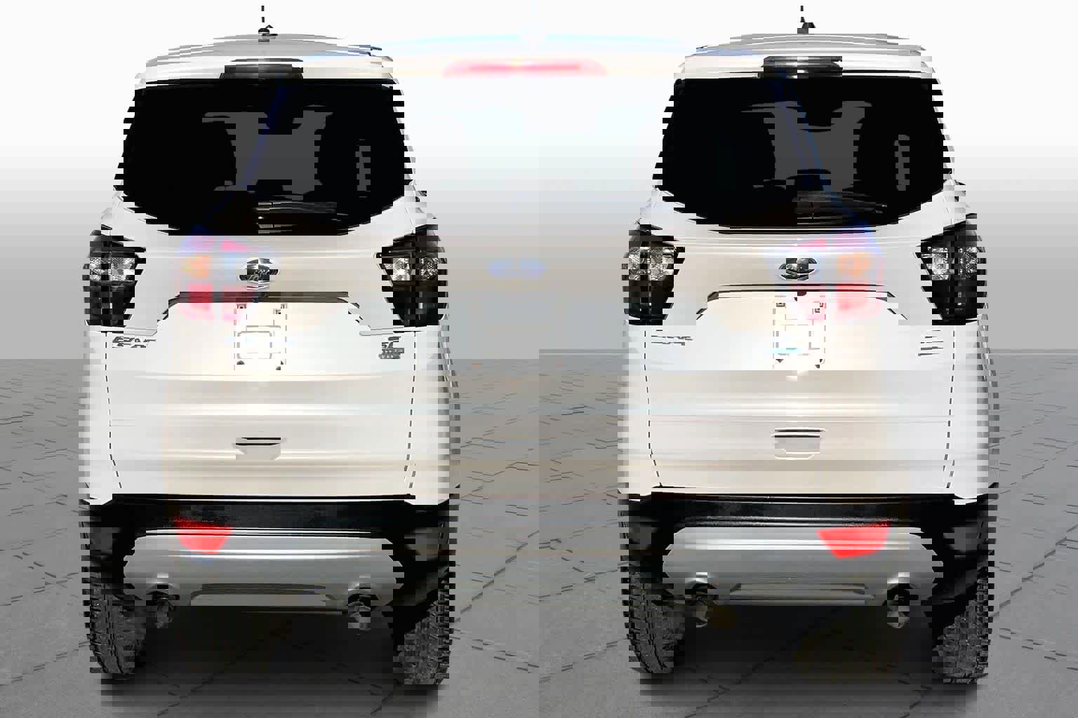 Certified 2017 Ford Escape SE image 4