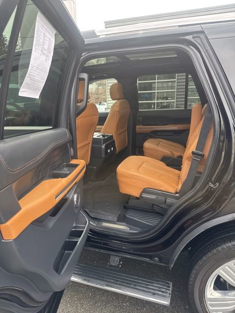 Certified 2024 Ford Expedition Platinum AWD/4WD image 22