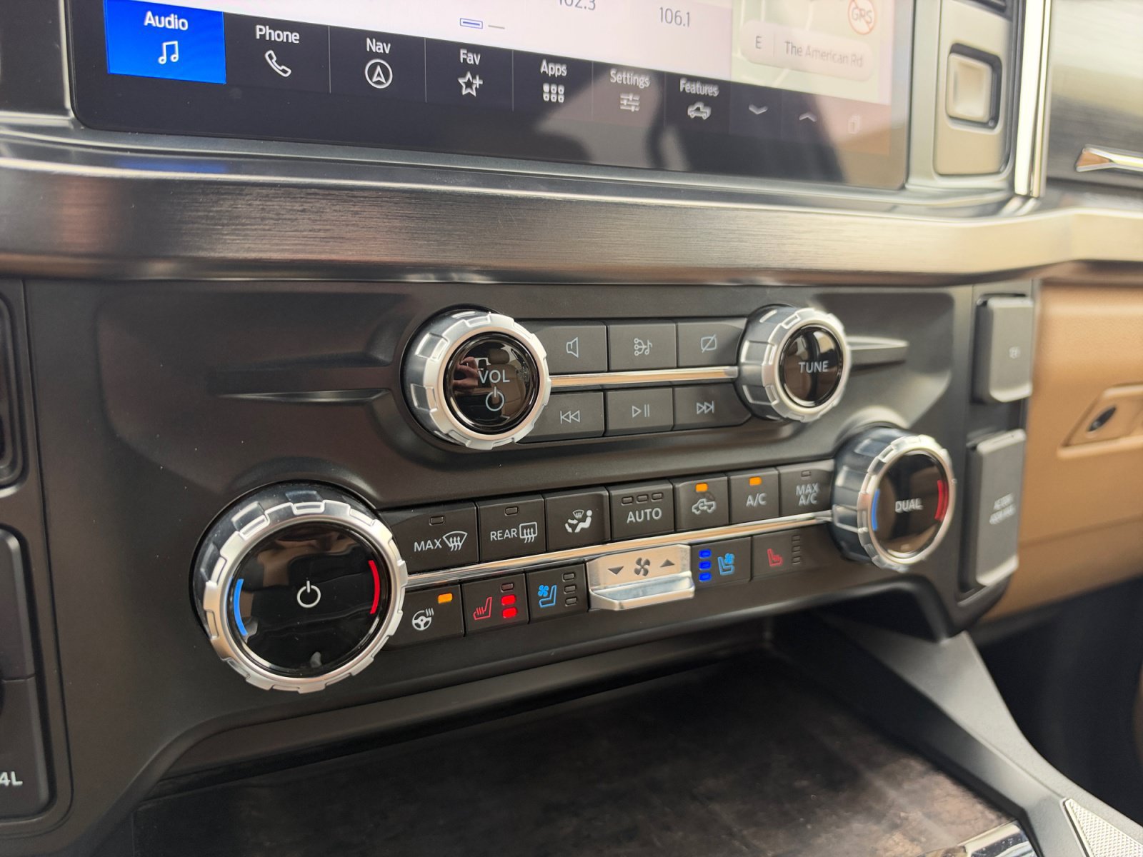 Certified 2023 Ford F350 Lariat w/ Chrome Package AWD/4WD image 26