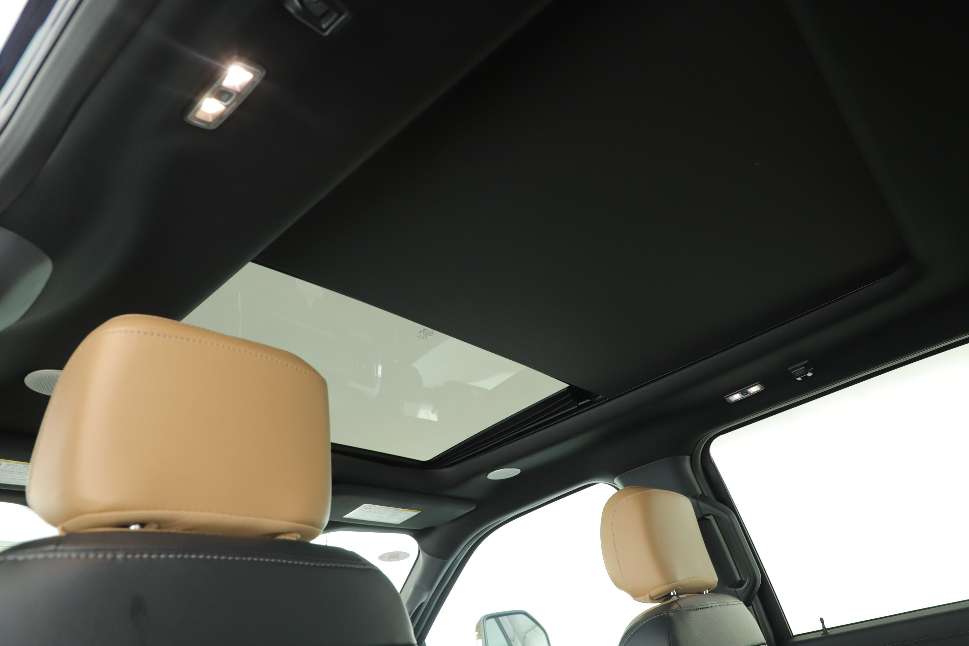 Certified 2024 Ford F250 Lariat w/ Lariat Ultimate Package image 12