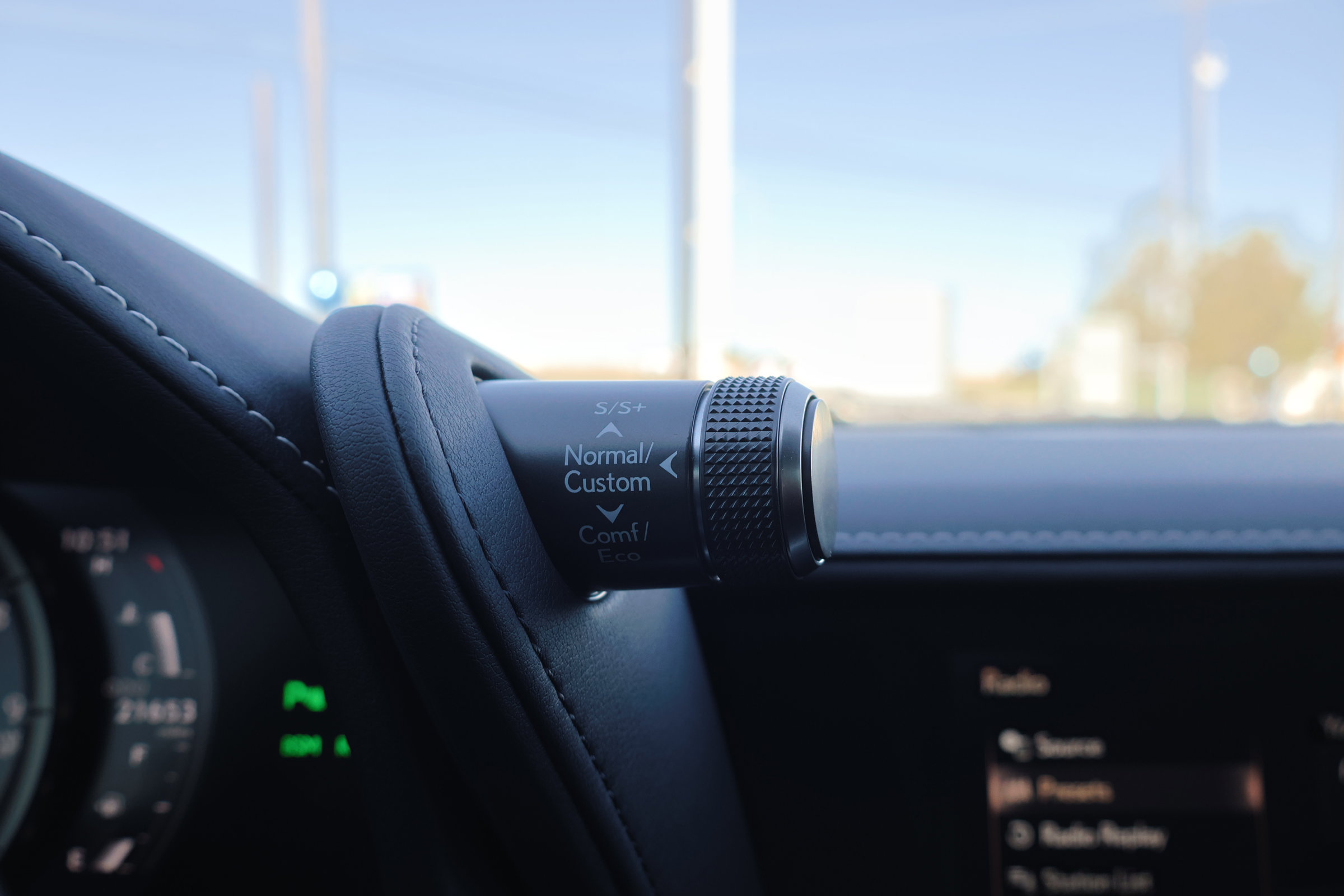 Used 2018 Lexus LC 500 Coupe image 24