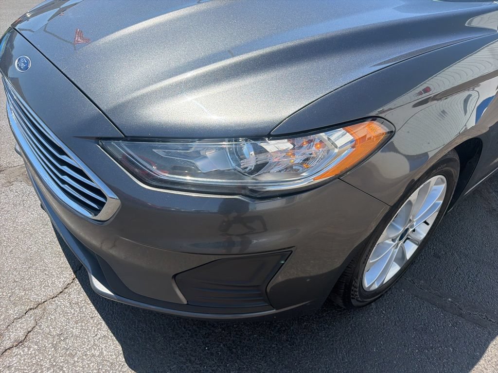 Certified 2019 Ford Fusion SE FWD image 14