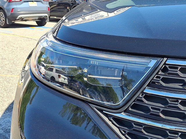 Certified 2023 Ford Explorer XLT w/ Equipment Group 202A AWD/4WD image 28