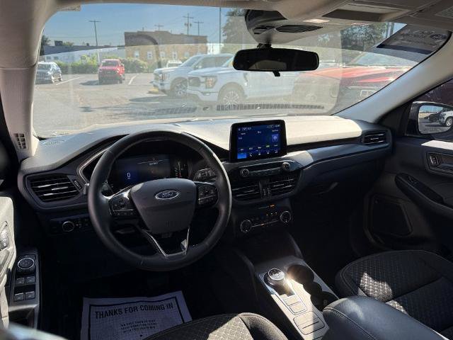 Certified 2023 Ford Escape Active AWD/4WD image 18