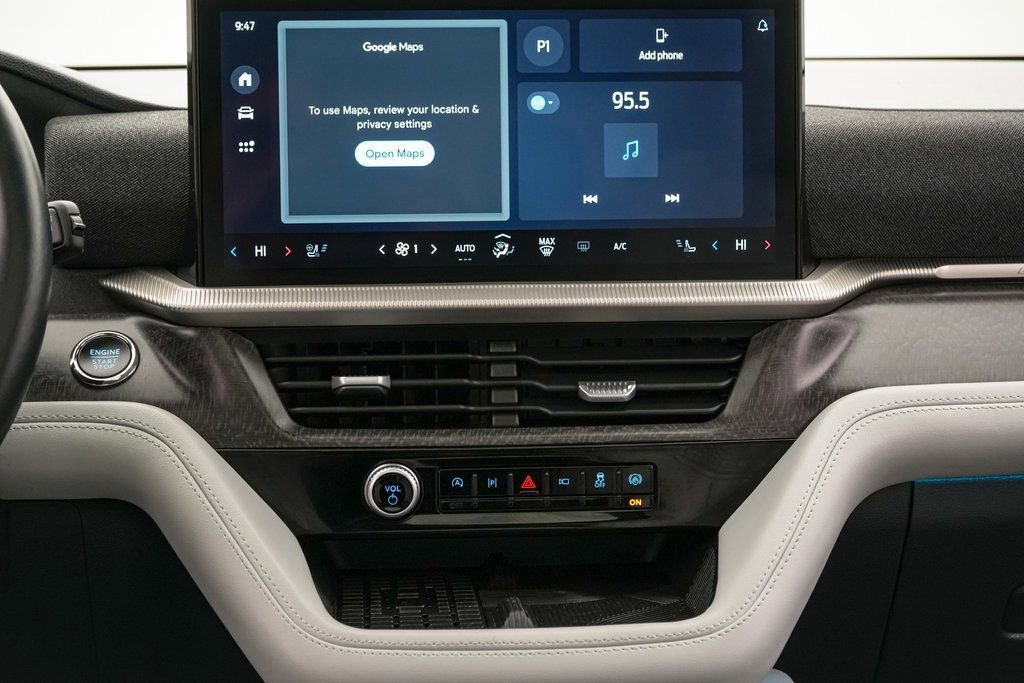 Certified 2025 Ford Explorer Platinum w/ LUX Leather Package image 15