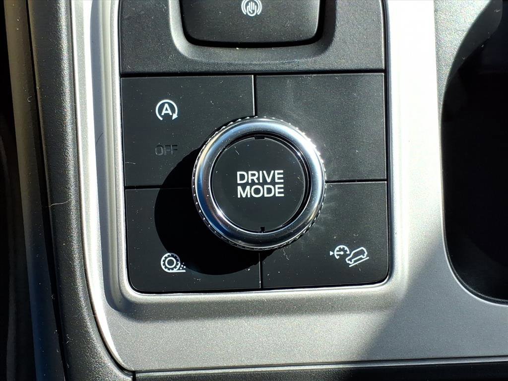 Certified 2023 Ford Explorer XLT image 21