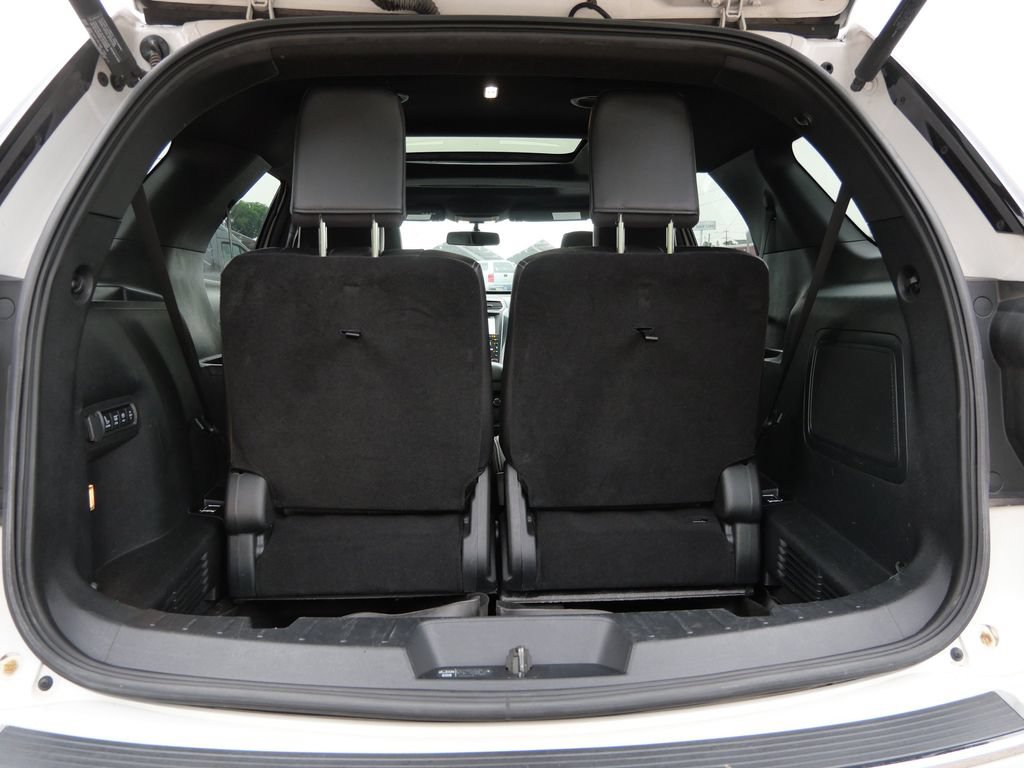 Certified 2019 Ford Explorer Limited w/ Class III Trailer Tow Package AWD/4WD image 9