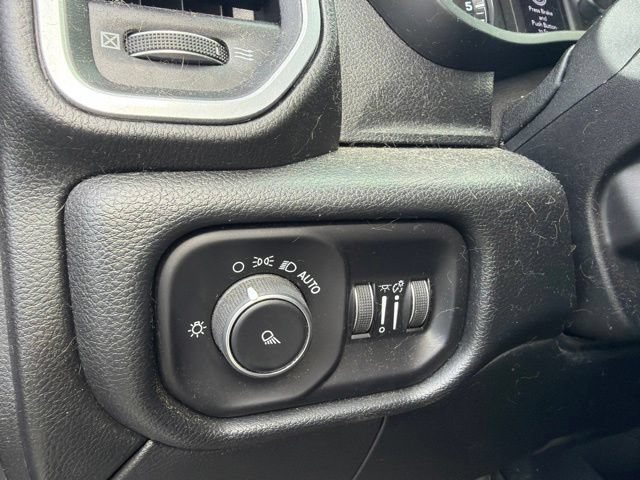 Used 2019 RAM 2500 Big Horn AWD/4WD image 7