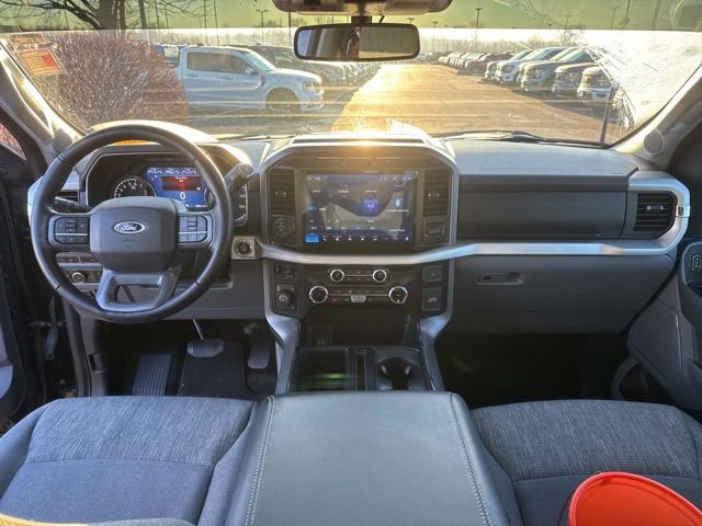 Certified 2022 Ford F150 XLT w/ Equipment Group 302A High image 21