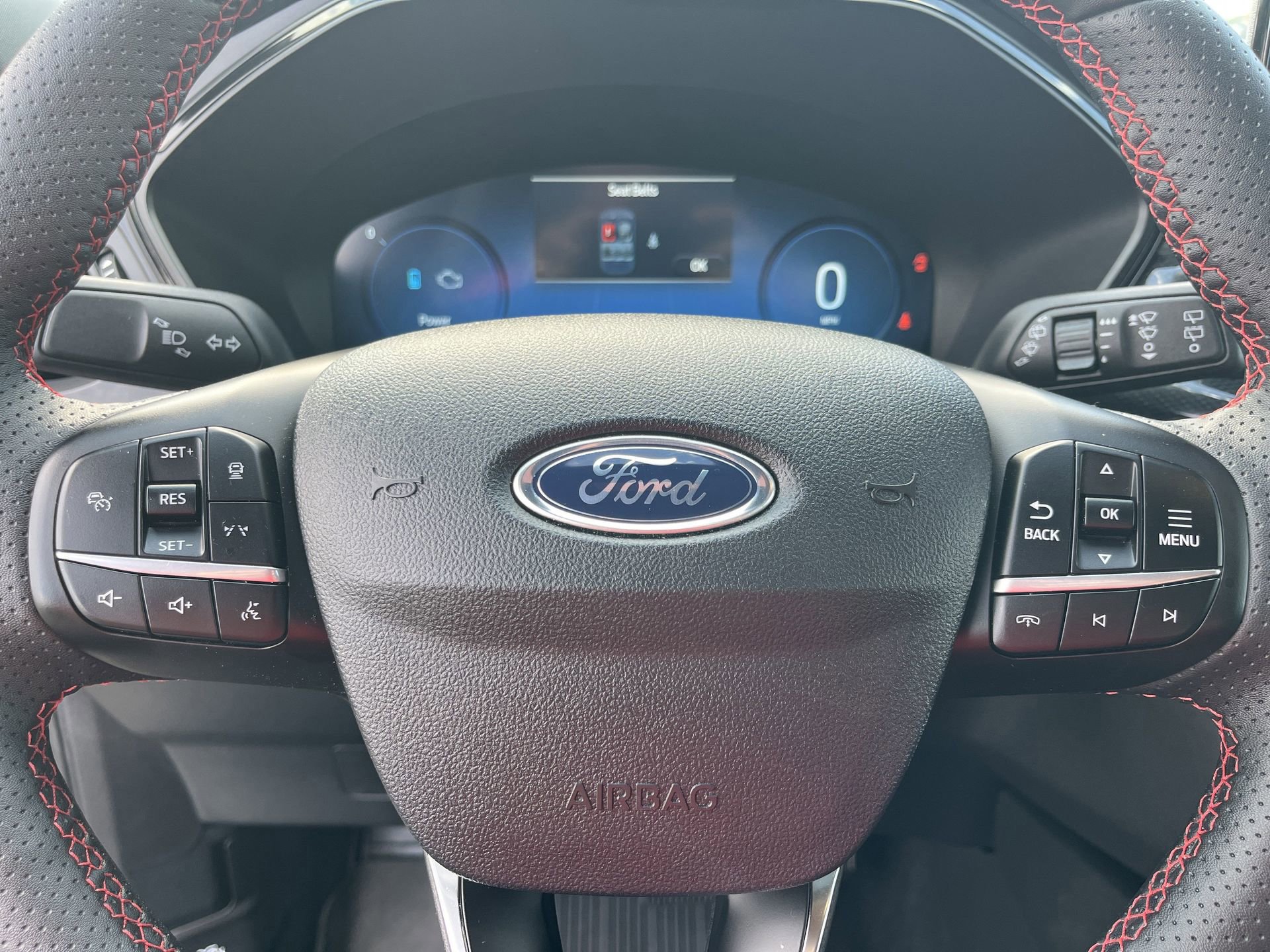 Certified 2025 Ford Escape ST-Line Elite w/ Premium Technology Package image 16