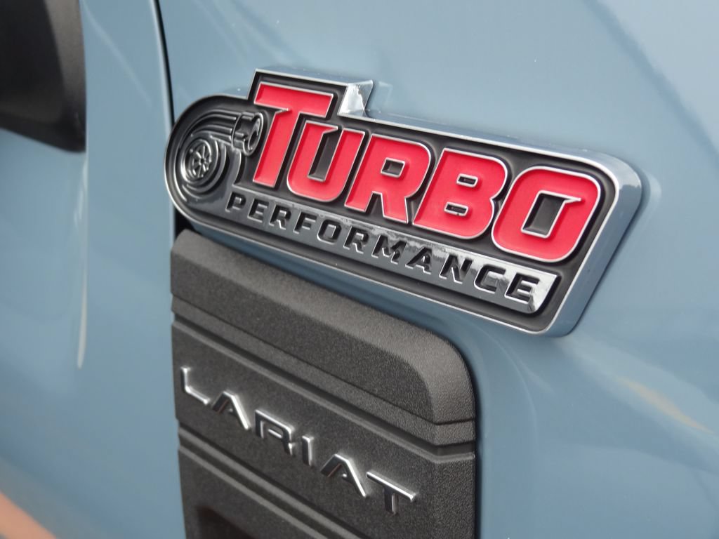 Certified 2022 Ford Maverick Lariat w/ Lariat Luxury Package FWD image 18