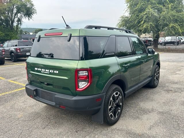 Certified 2023 Ford Bronco Sport Outer Banks w/ Tech Package AWD/4WD image 7
