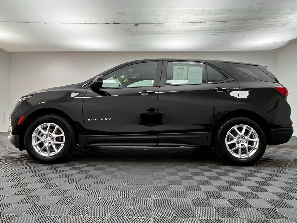 Used 2024 Chevrolet Equinox LS w/ LPO, Floor Liner Package image 6