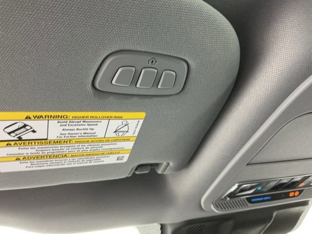 Certified 2025 Ford F350 Lariat w/ FX4 Off-Road Package image 26