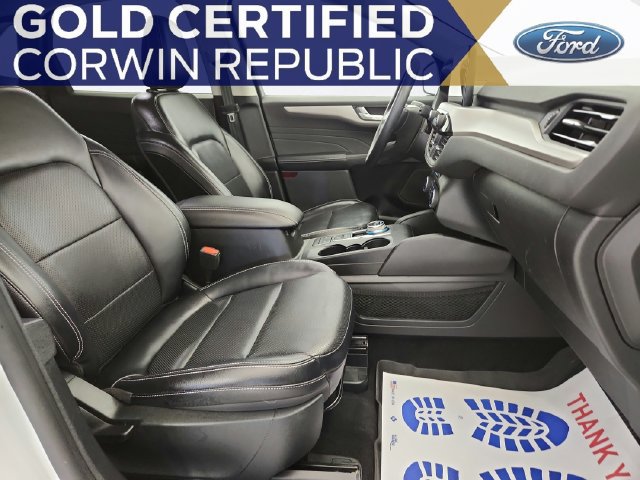 Certified 2022 Ford Escape SEL AWD/4WD image 28