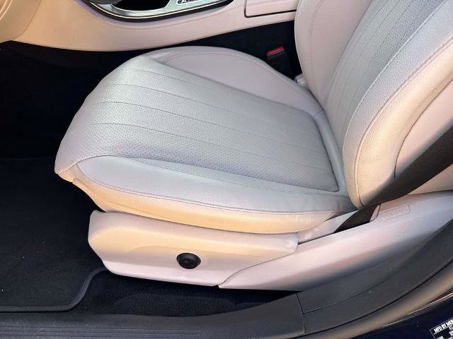 Used 2022 Mercedes-Benz E 350 Sedan image 18