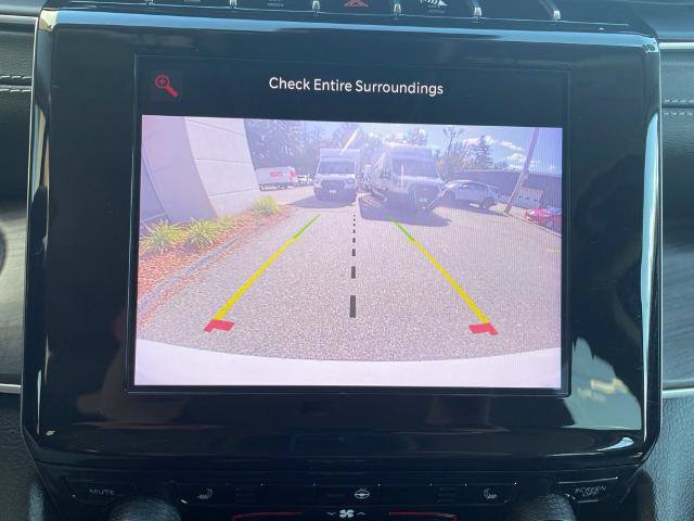 Used 2022 Jeep Grand Cherokee L Limited AWD/4WD image 18