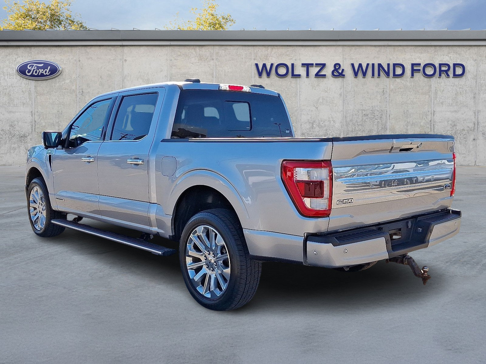 Certified 2023 Ford F150 Limited AWD/4WD image 4