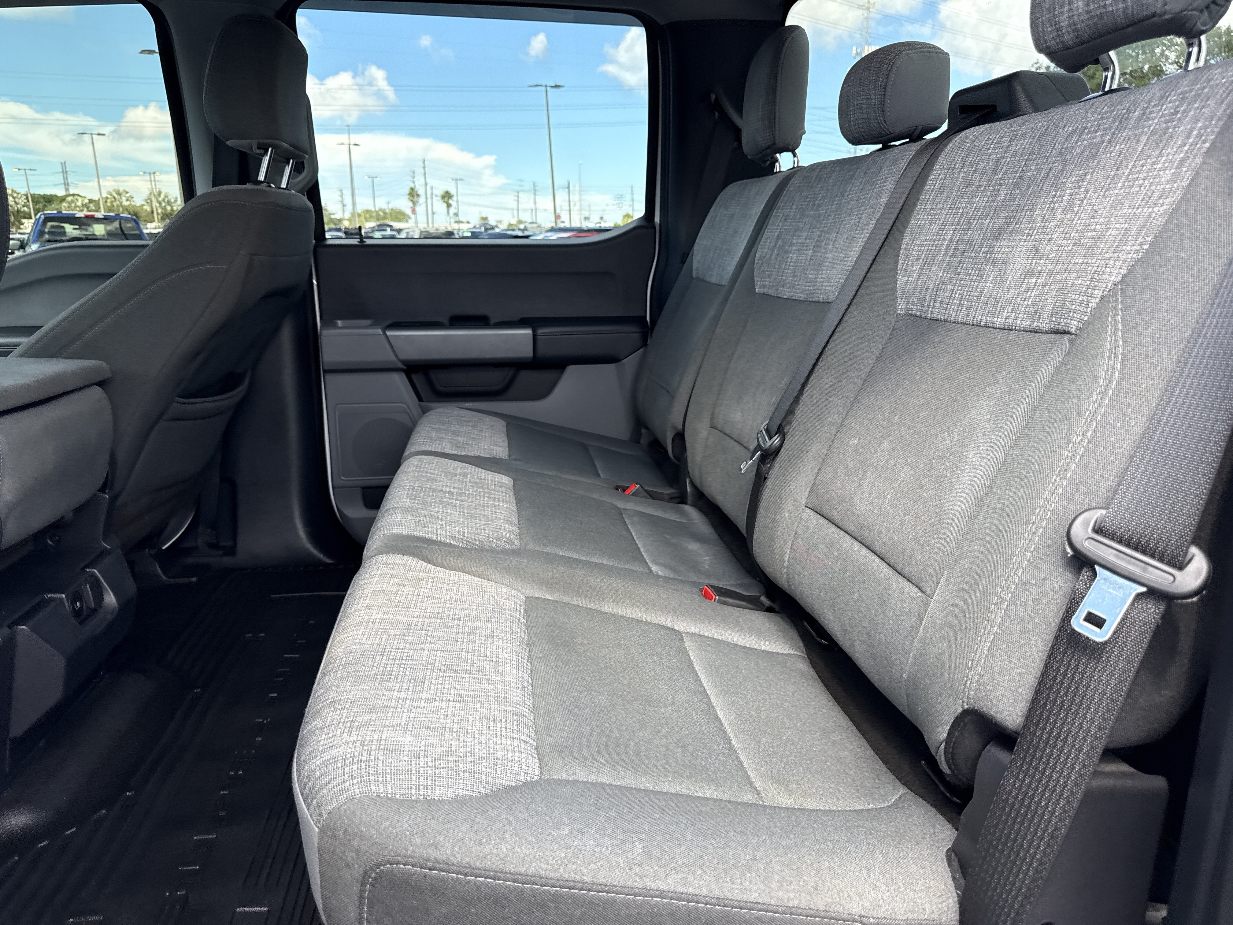 Certified 2023 Ford F450 XLT w/ 360-Degree Camera Package AWD/4WD image 18