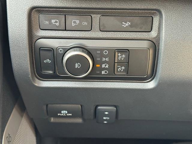 Certified 2024 Ford F250 Lariat w/ Black Appearance Package image 21