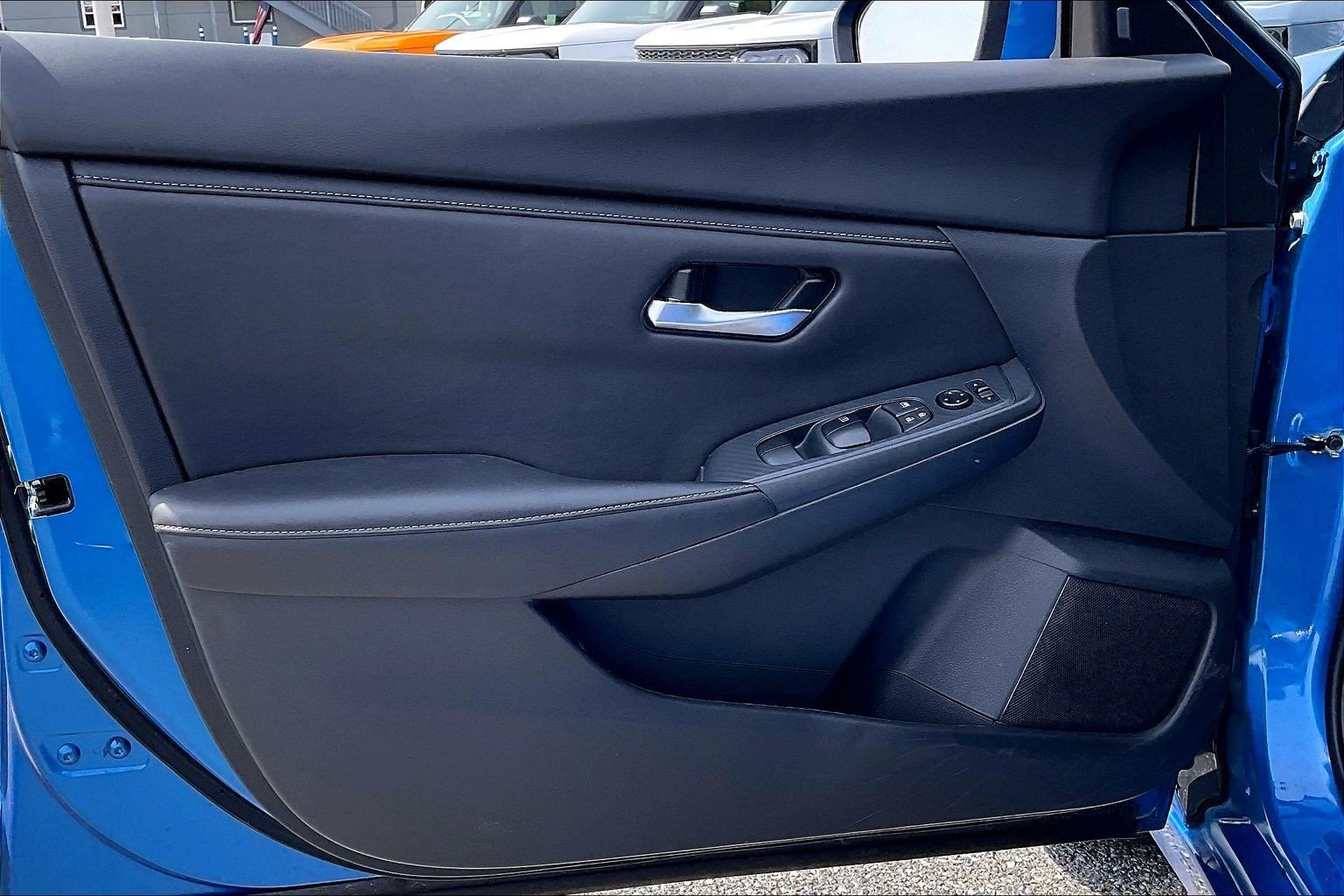 Used 2025 Nissan Sentra SV FWD image 22