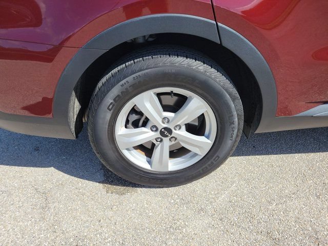 Used 2024 Kia Sorento LX FWD image 10