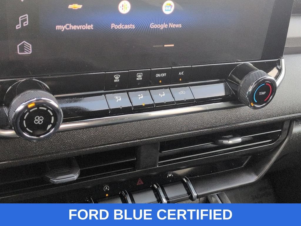 Used 2023 Chevrolet Colorado Trail Boss w/ Technology Package AWD/4WD image 20