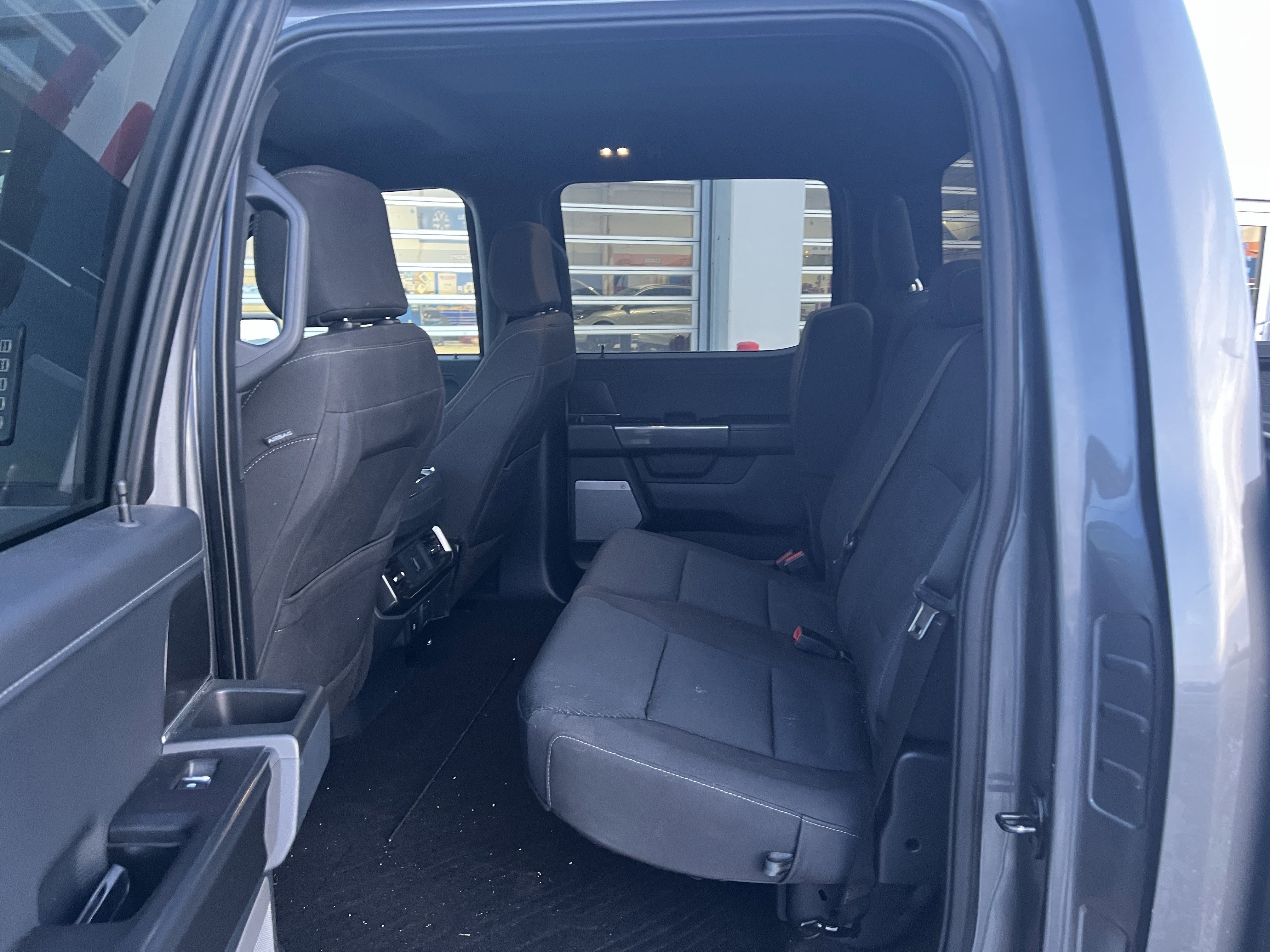 Certified 2022 Ford F150 XLT w/ Equipment Group 302A High image 9