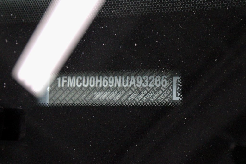 Certified 2022 Ford Escape SEL w/ Technology Package image 34