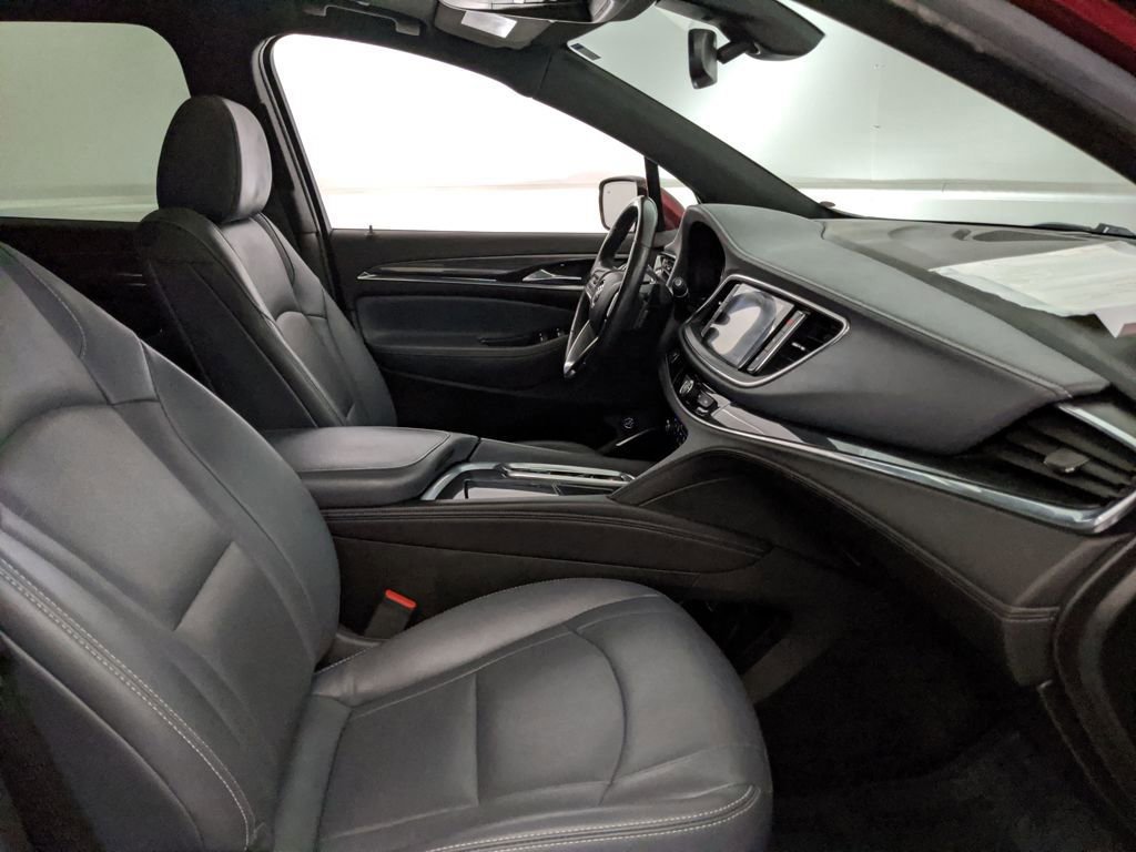 Used 2022 Buick Enclave Essence w/ Experience Buick Package image 27
