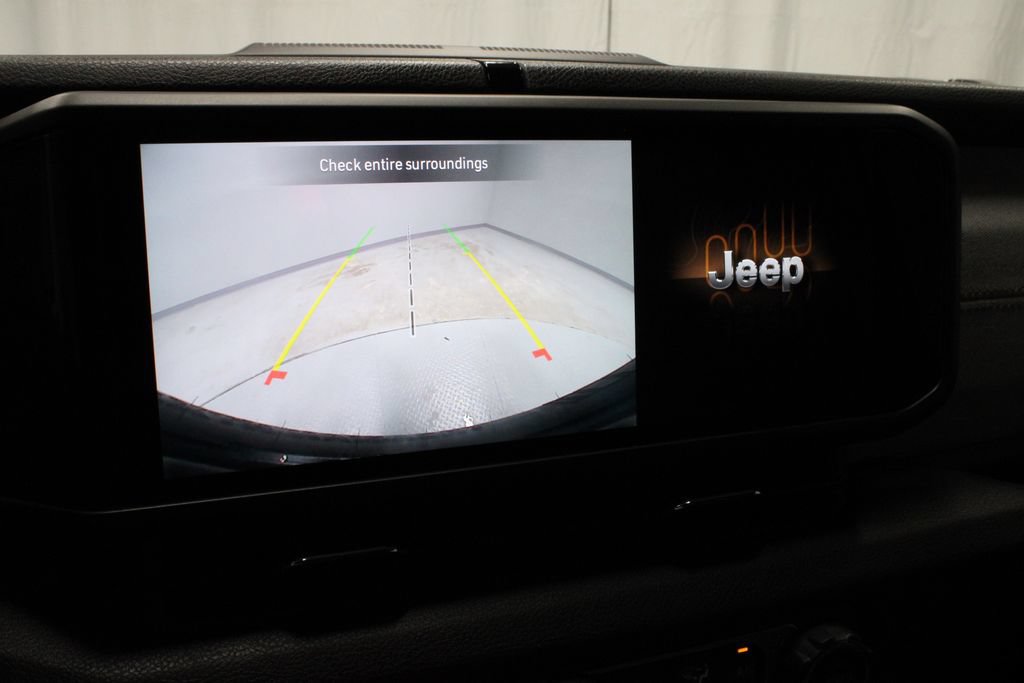 Used 2024 Jeep Wrangler Sport AWD/4WD image 3